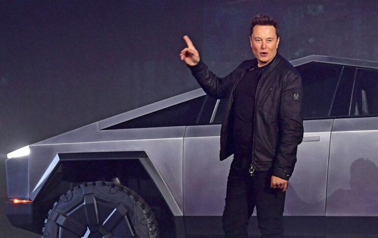 10 Famous Quotes by Elon Musk to Motivate You in Life