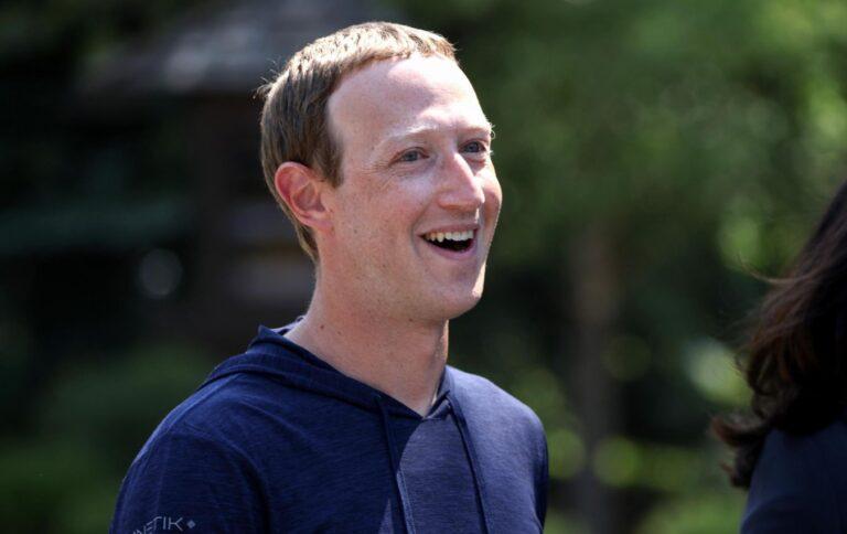 10 Famous Quotes by Mark Zuckerberg to Motivate You in Life