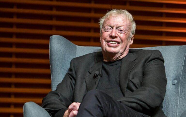 18 Famous Quotes by Phil Knight to Motivate You in Life